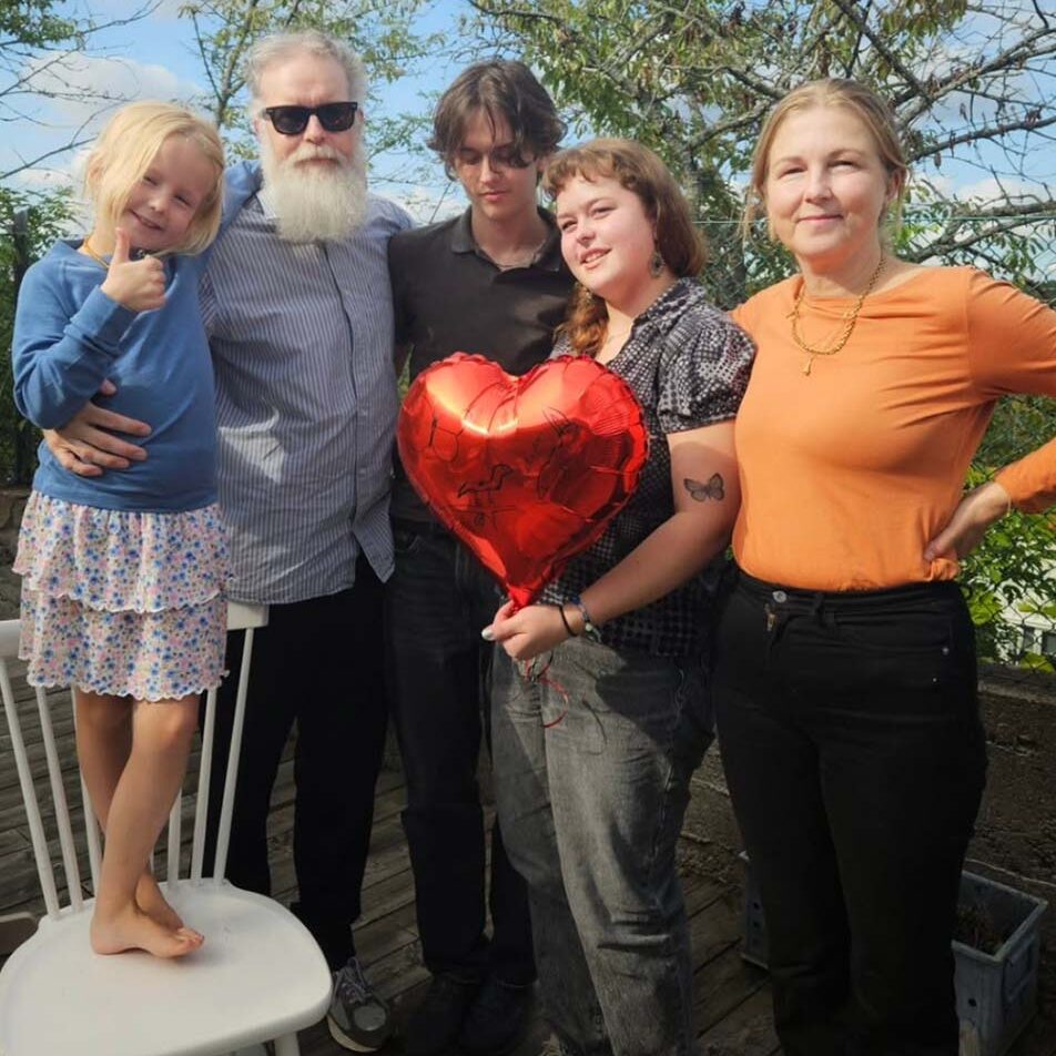 Toste familj